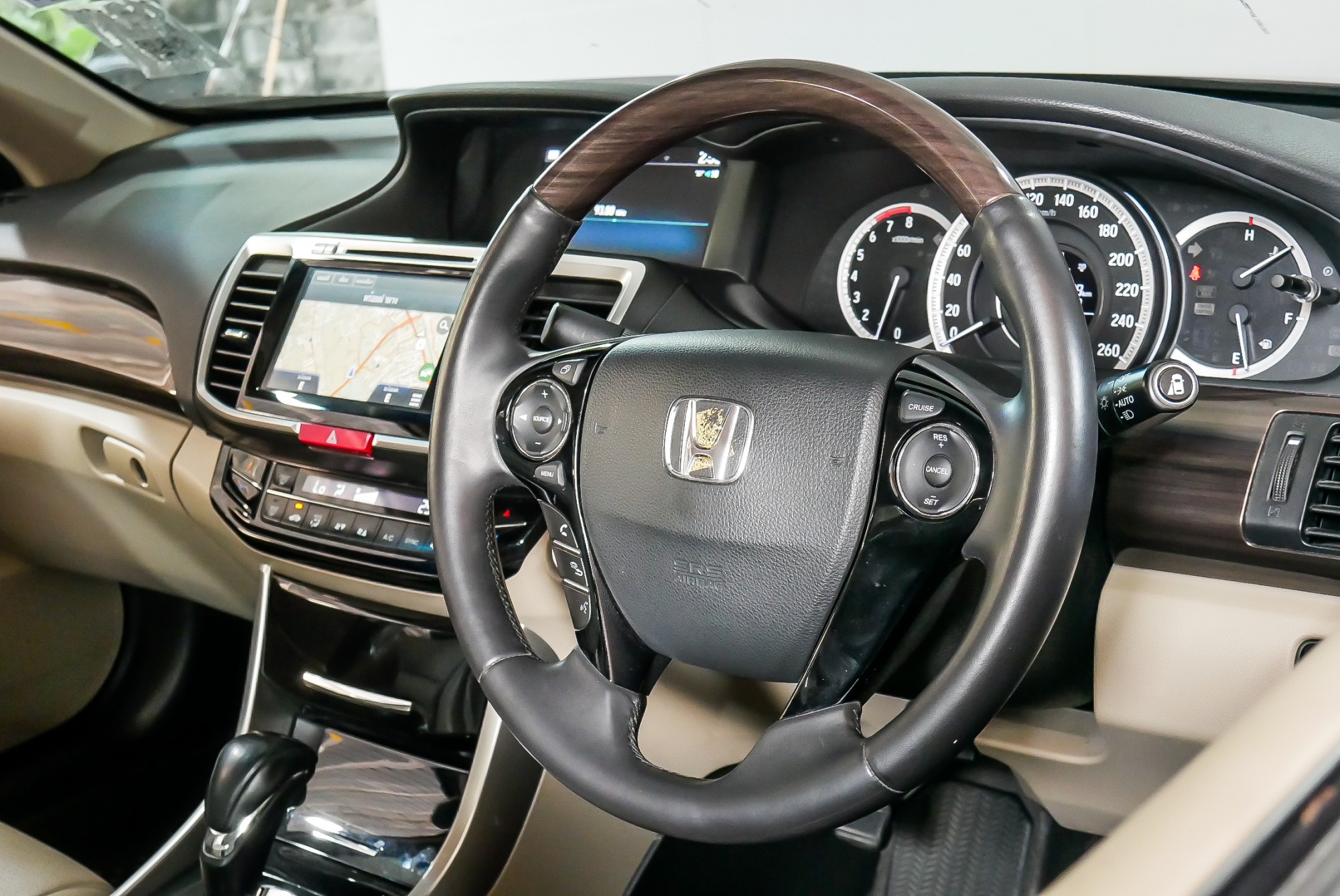 HONDA ACCORD G9 2.4 EL NAVI MINOR CHANGE AT ปี 2016 สีดำ