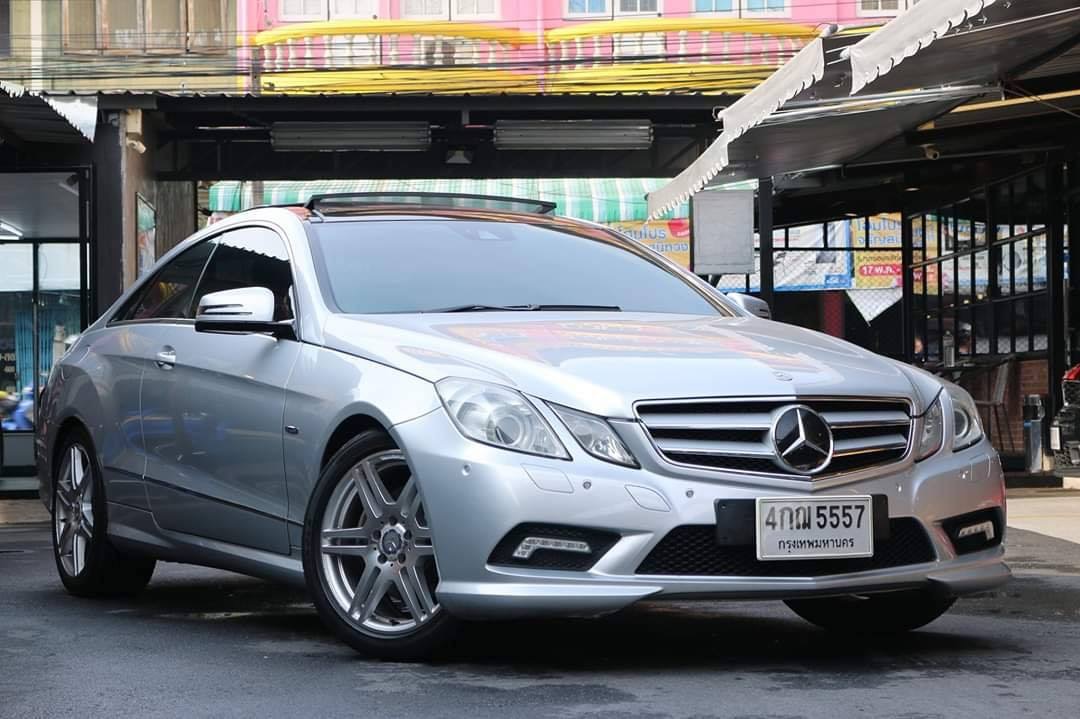 Mercedes-Benz E-Class C207 E250 ปี 2010 สีเงิน