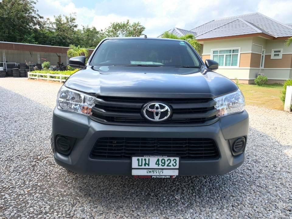 Toyota Hilux Revo Double cab ปี 2019 สีดำ