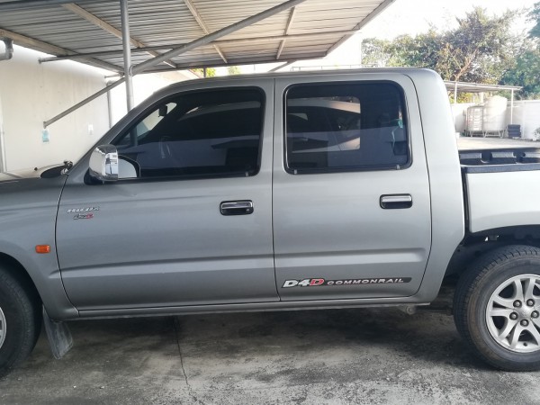 Toyota Hilux Tiger Double cab ปี 2003 สีเทา