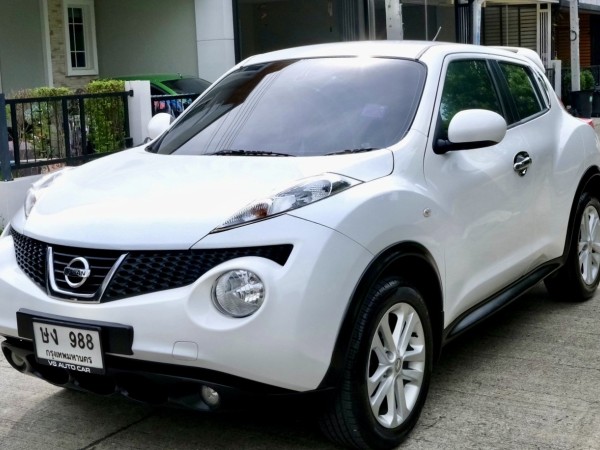 Nissan Juke 1.6V ปี2014 สีขาว ออโต้ เบนซิน