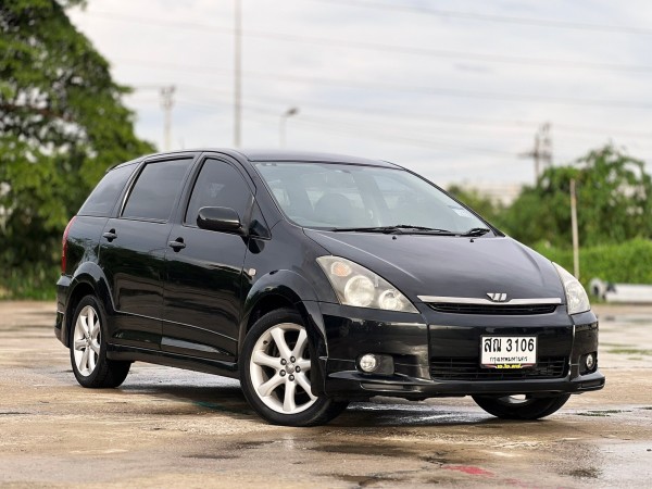 TOYOTA WISH 2.0 Q A/T 2006 สีดำ auto รถสวย สภาพดีมาก พร้อมโอน