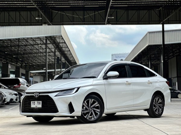 ไมล์ 6,000 กม.Toyota Yaris Ativ 1.2 Premium ปี 2023