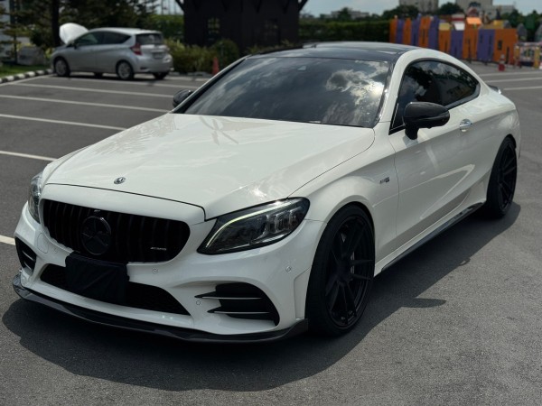 2020 Mercedes-Benz C-Class Coupe C43 AMG สีขาว