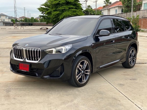 2023 BMW X1 U11 สีดำ