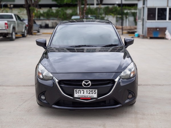 2016 Mazda 2 Hatchback (5 ประตู) สีดำ