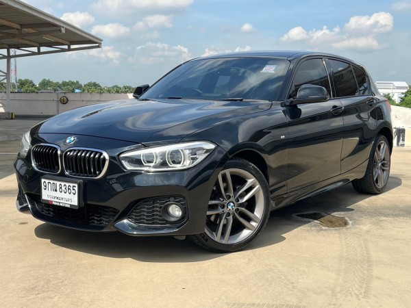 2016 BMW 1 Series F20 118i สีดำ