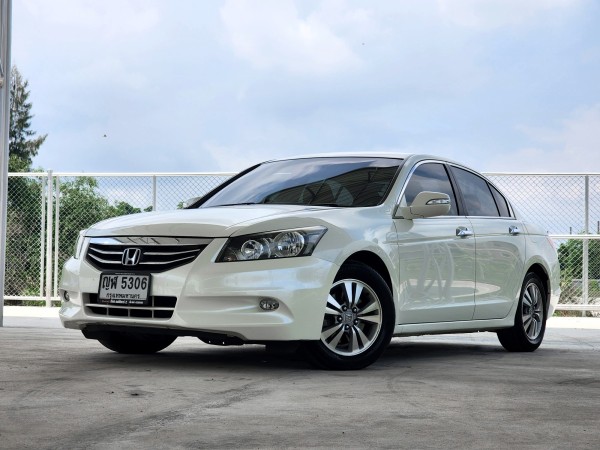 HONDA ACCORD G8 2.0EL A/T ปี 2011