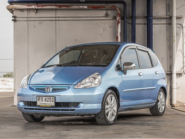 Honda Jazz GD 1.5 I-DSI ปี 2005 สี ฟ้า