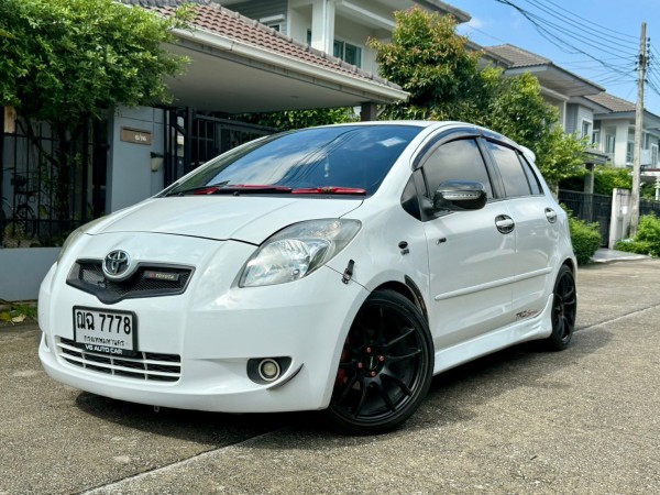 Toyota Yaris 1.5G limited 2008 สี: ขาว เบนซิน: ออโต้ ไมล์: 16x,xxx กม