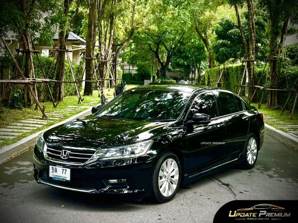 Honda Accord 2.0EL มือเดียวป้ายแดง สวยจิง