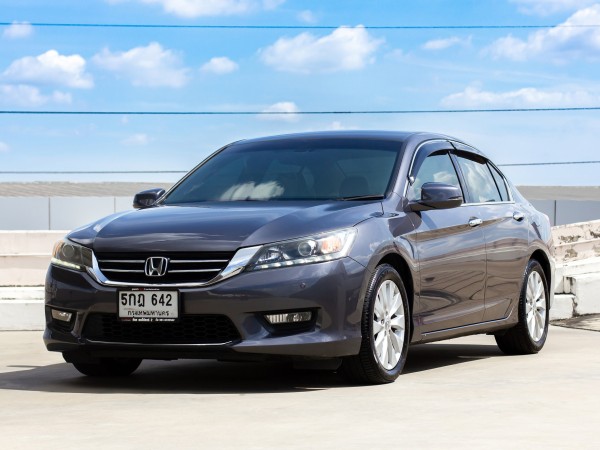 HONDA ACCORD G9 2.0EL 5A/T ปี 2015