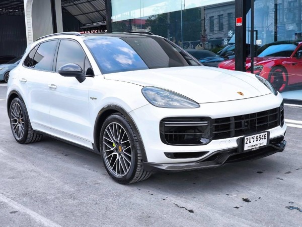 2019 Porsche Cayenne E-Hybrid สีขาว