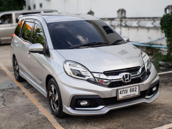 2016 Honda Mobilio สีเงิน