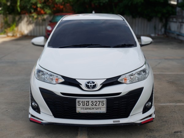 2020 Toyota Yaris สีขาว