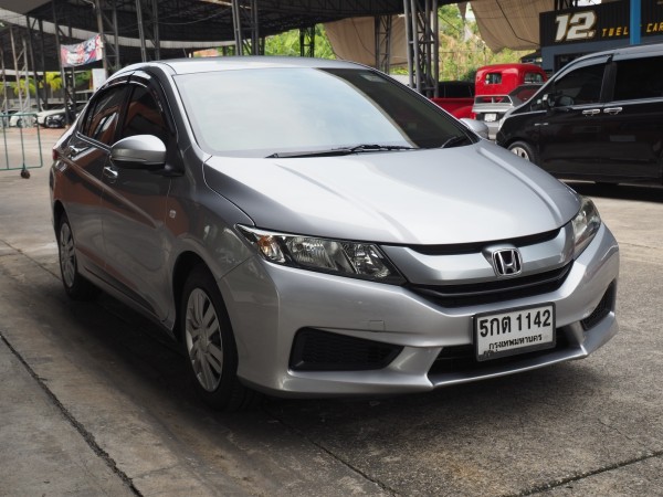 2016 Honda City สีเทา