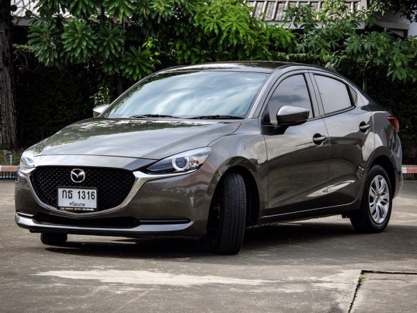 2020 Mazda 2 Sedan (4 ประตู) สีน้ำตาล