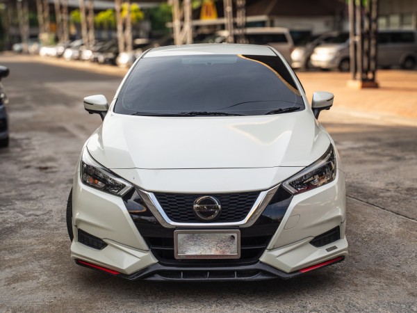 2020 Nissan Almera สีขาว