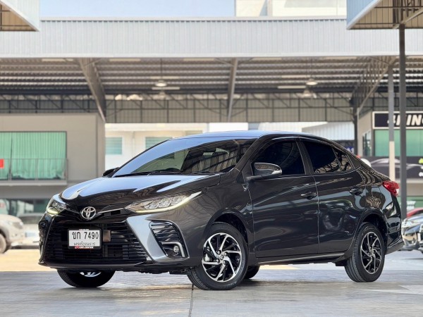 Toyota Yaris Ativ 1.2 Sport ปี 2021