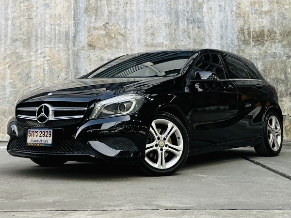 2014 แท้ Mercedes-Benz A180 Style โฉม W176 ไมล์ 91,000 กม.