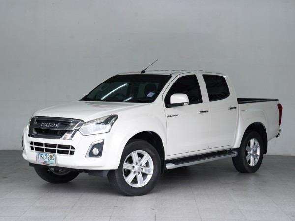 #ISUZU #DMAX CAB 4 1.9 Z AT ปี 2017 สีขาว