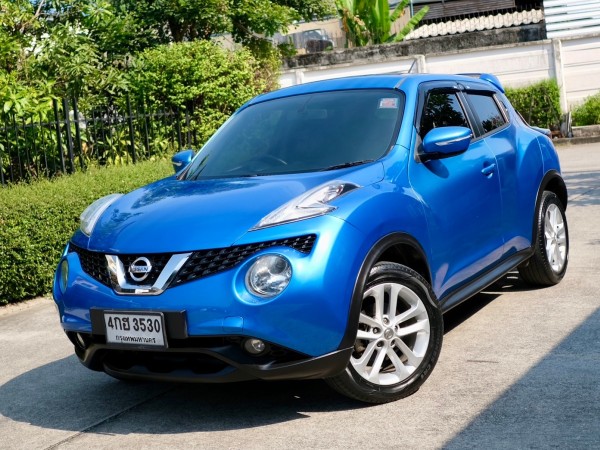 Nissan Juke 1.6V Minorchange ปี 2016 สีน้ำเงิน ออโต้ เบนซิน ไมล์ 8x,xxx