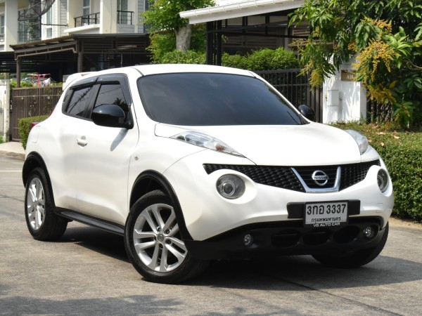 Nissan Juke 1.6V ปี2014 ไมล์ 100,000 กม.