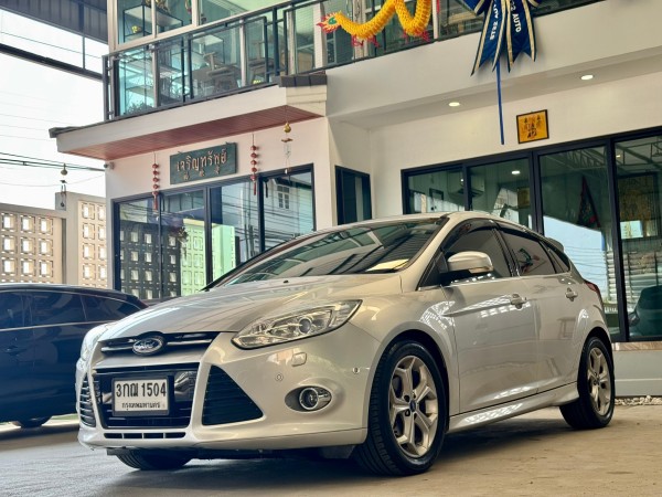 Ford #Focus Hatchback ปี 2014 auto รถสวย พร้อมใช้ ไมล์ 110,000 กม.