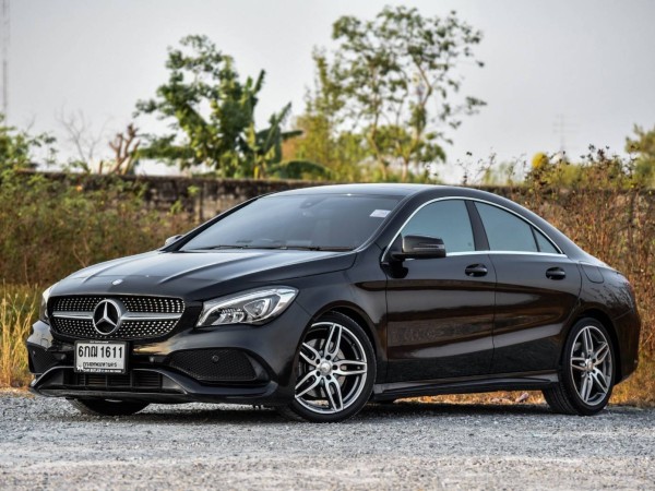 Mercedes-Benz CLA250 2.0 AMG Dynamic AT 2017 ไมล์ 85,xxx km.