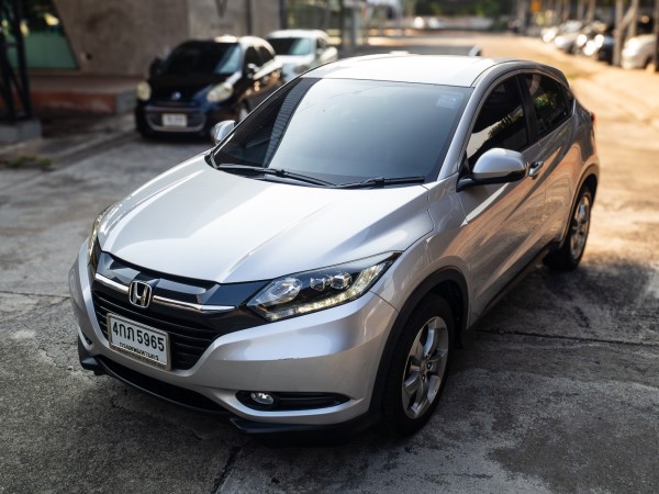 2015 Honda HR-V สีเงิน