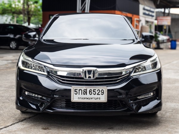 2017 Honda Accord สีดำ